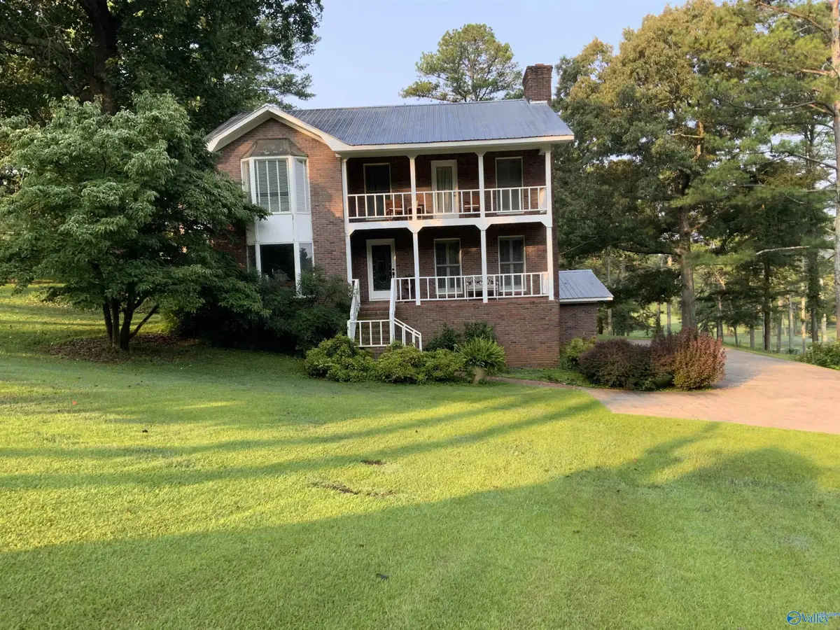 910 Fairway Road Nw, Fort Payne, AL 35967 - #1