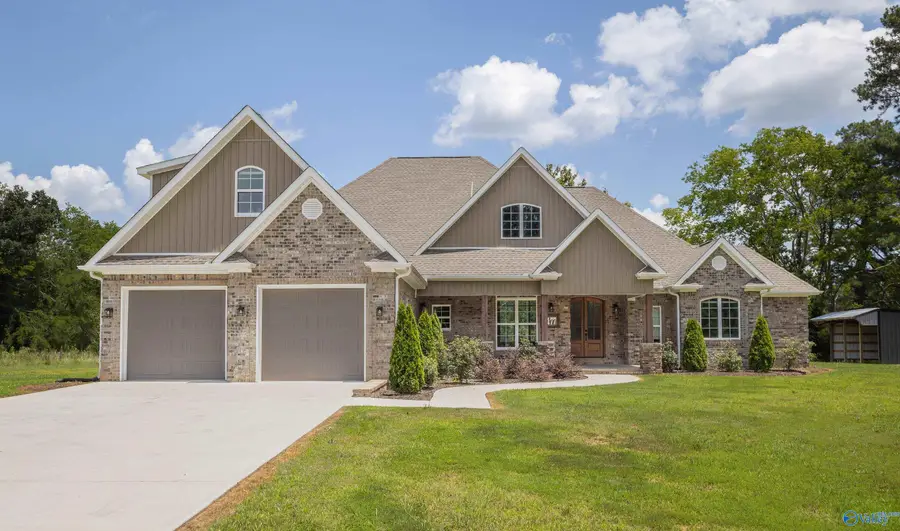 6177 County Road 200, Florence, AL 35633 - #2