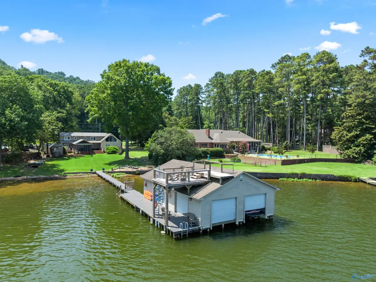 1720 Wyeth Drive, Guntersville, AL 35976 - #1