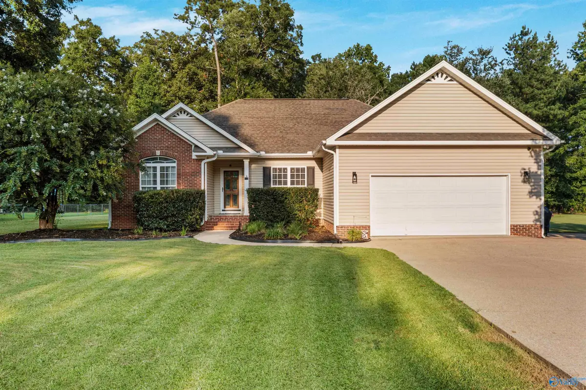103 Hiawatha Place, Rainbow City, AL 35906 - #1