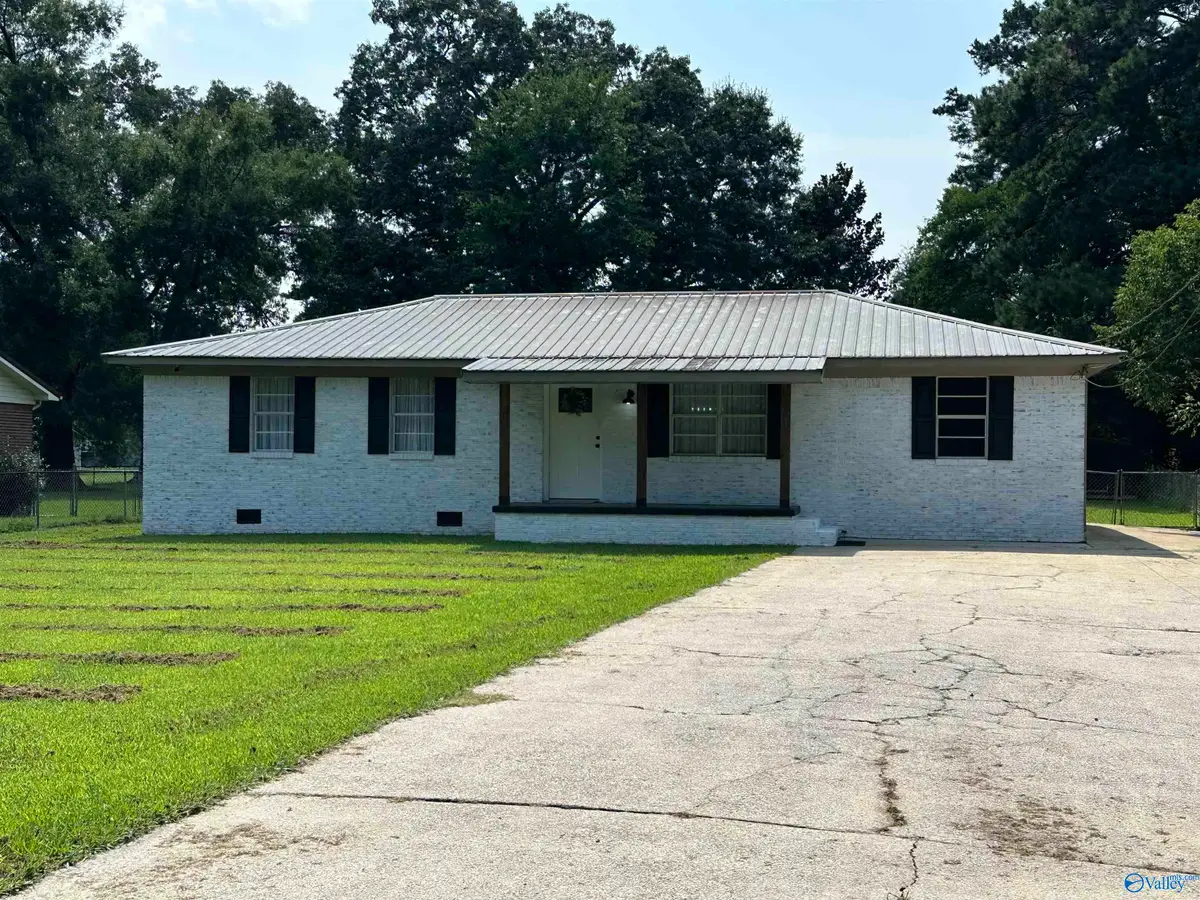 724 Owens Avenue Sw, Attalla, AL 35954 - #1