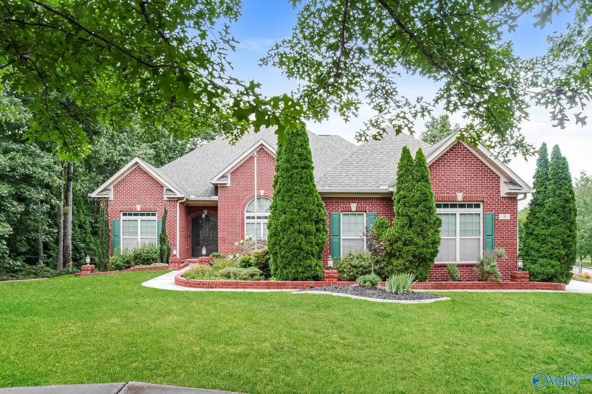 5 Bluff View Drive, Huntsville, AL 35803 - #1