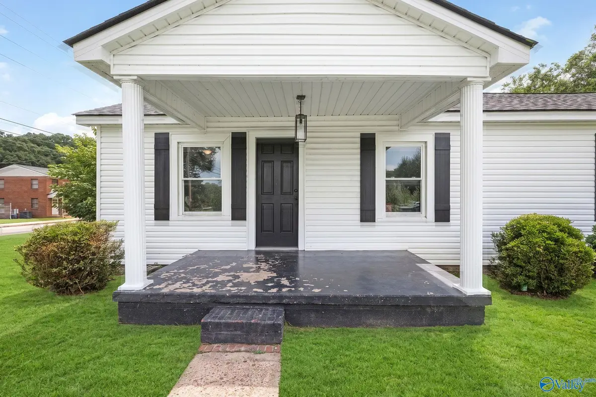 810 Sanders Street, Athens, AL 35611 - #1