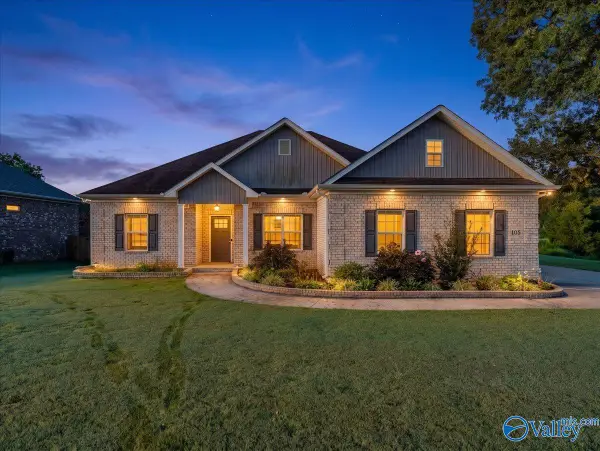 105 Azuba Court, Hazel Green, AL 35750