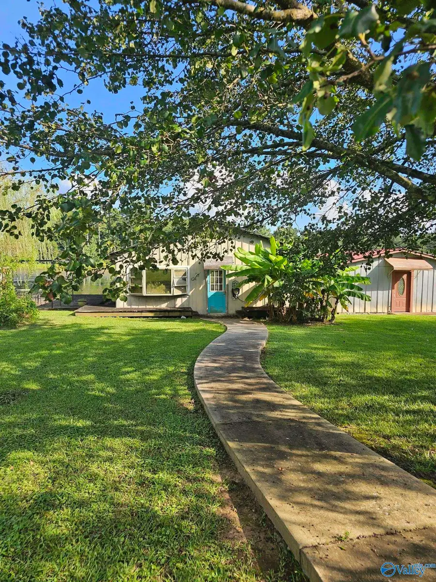 1465 Point Of Pines, Guntersville, AL 35976 - #2
