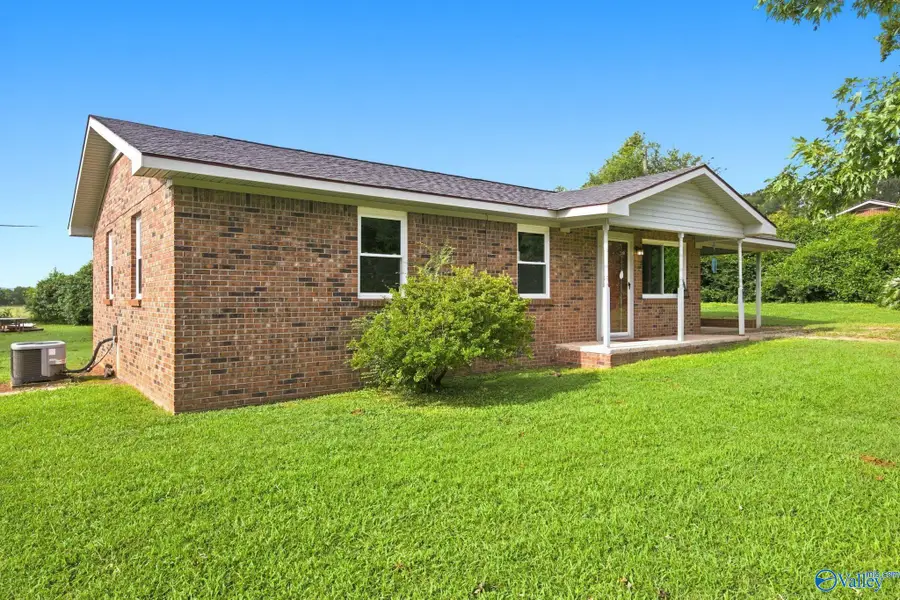 107 Kelly Drive, Russellville, AL 35653 - #3