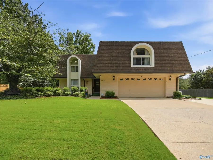 2102 Woodmore Drive Se, Huntsville, AL 35803 - #3