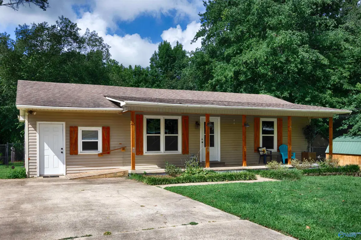 16712 Brooks Drive, Athens, AL 35611 - #1