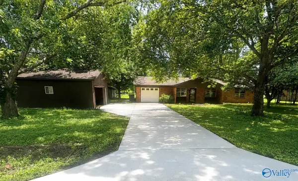204 Plantation Drive, Meridianville, AL 35759