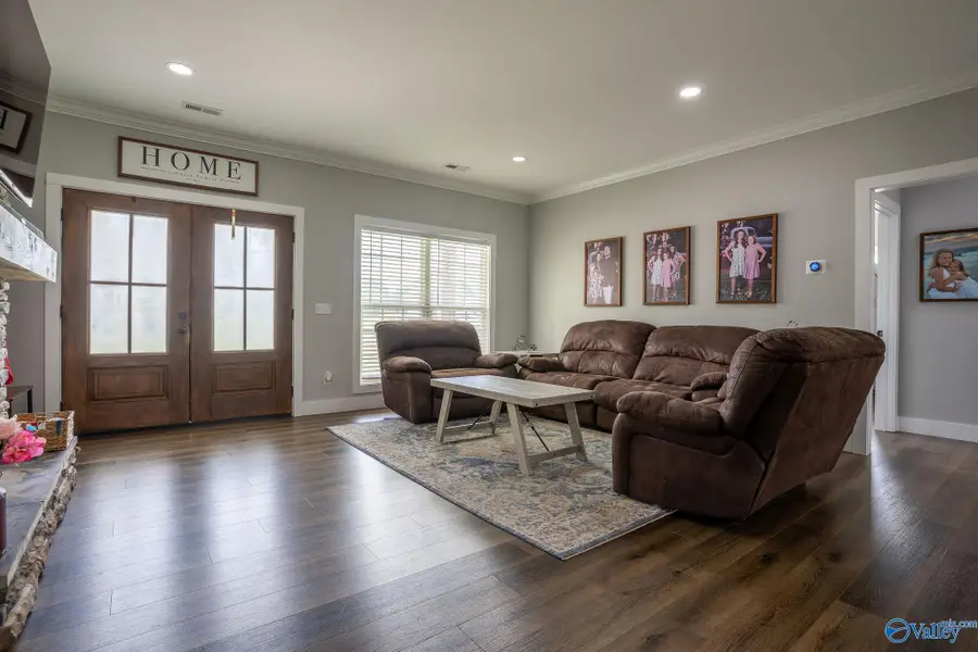 95 Edgewood Street, Rainsville, AL 35986 - #3