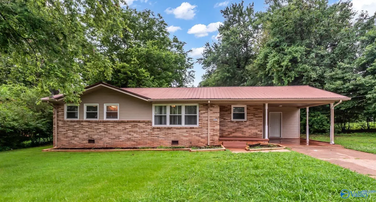 3121 Greenhill Drive Nw, Huntsville, AL 35810 - #1