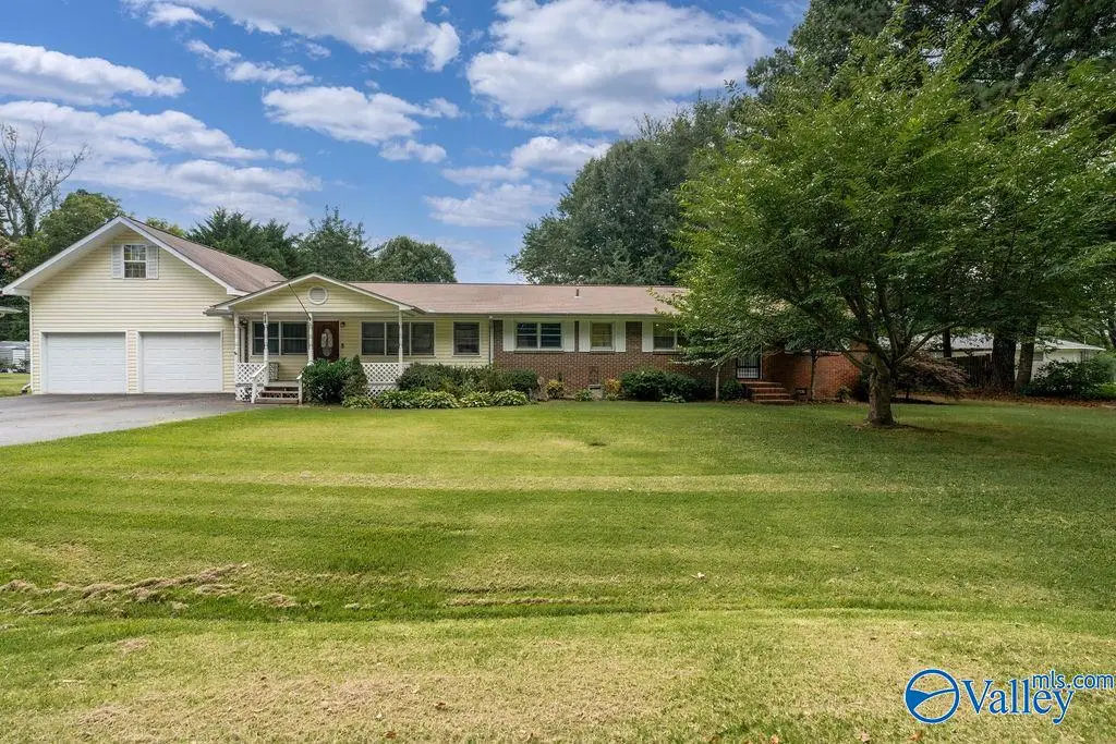 615 6th Street Ne, Arab, AL 35016 - #1