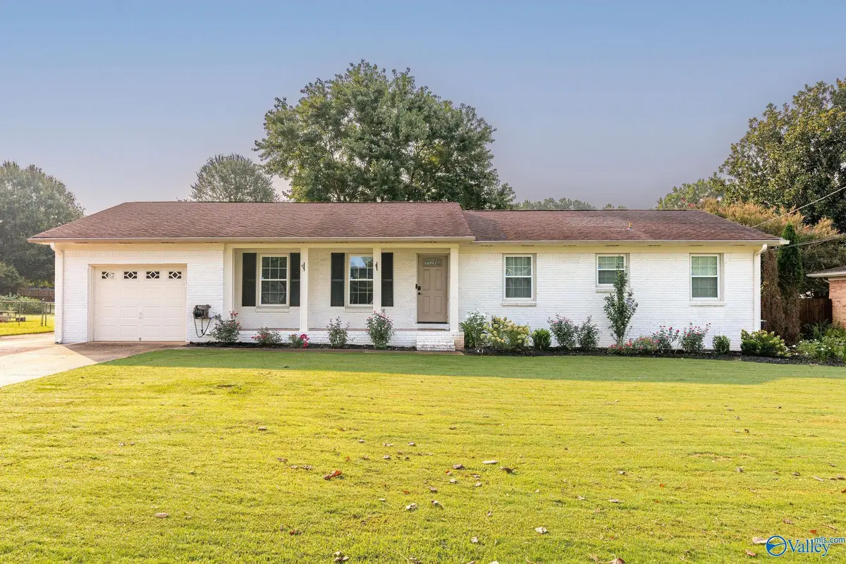 9015 SW Whittier Road, Huntsville, AL 35802 - #1