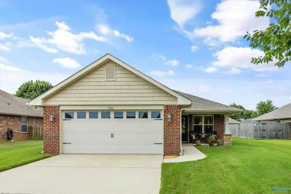 5036 Montauk Trail, Owens Cross Roads, AL 35763