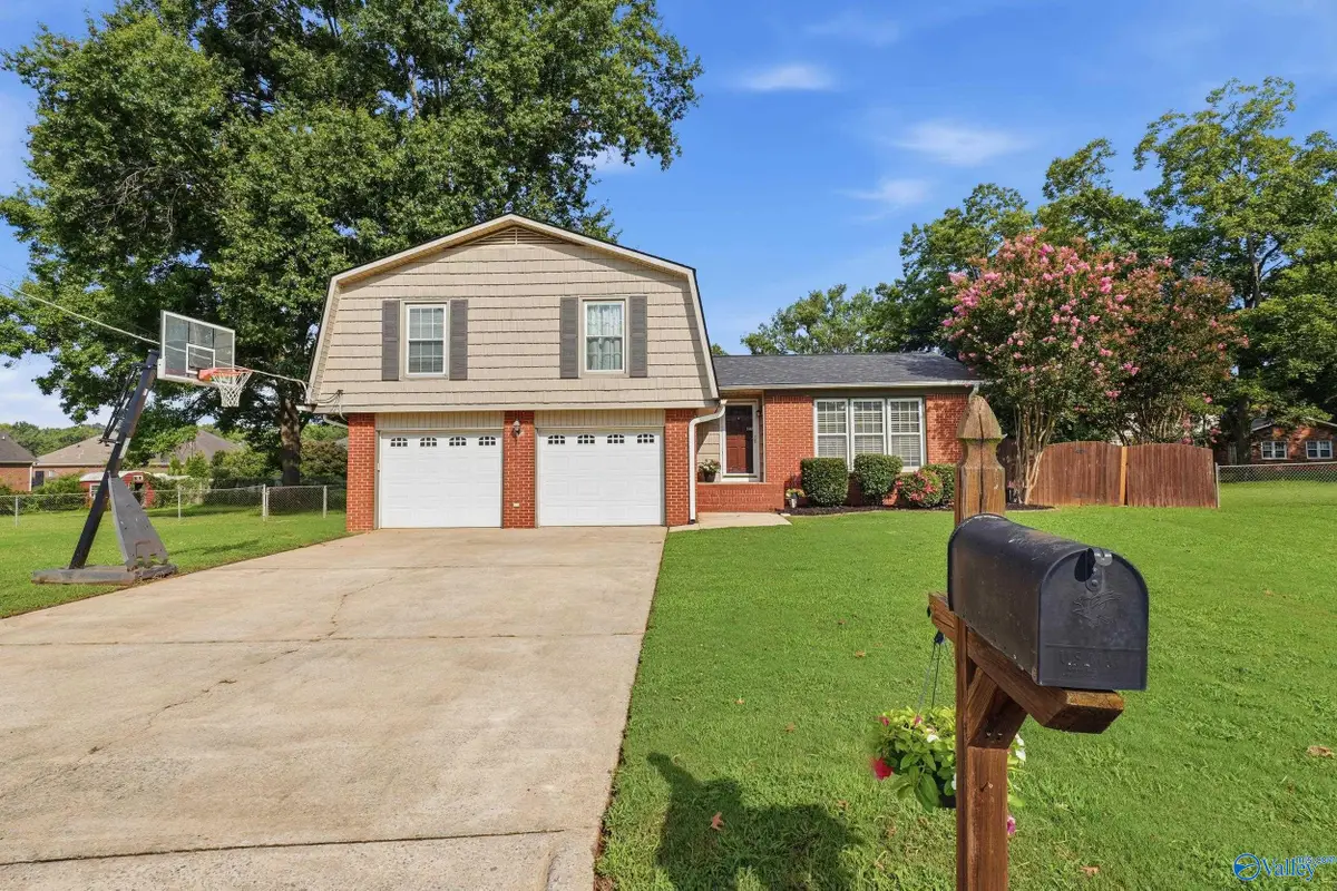 2204 Shannonhouse Road, Huntsville, AL 35803 - #1