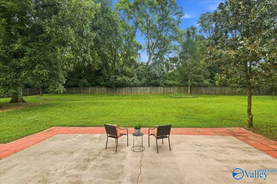 9011 Valley View Drive Se, Huntsville, AL 35802 - #3