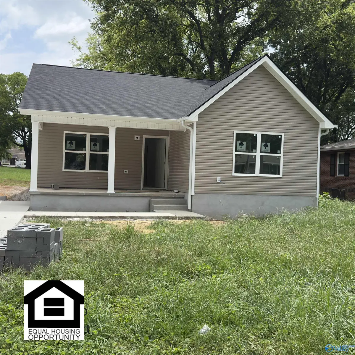 2216 Kildare Street, Huntsville, AL 35811 - #1