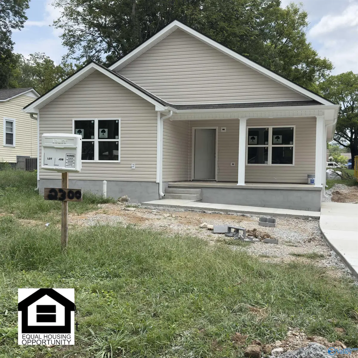 2300 Kildare Street, Huntsville, AL 35811 - #1
