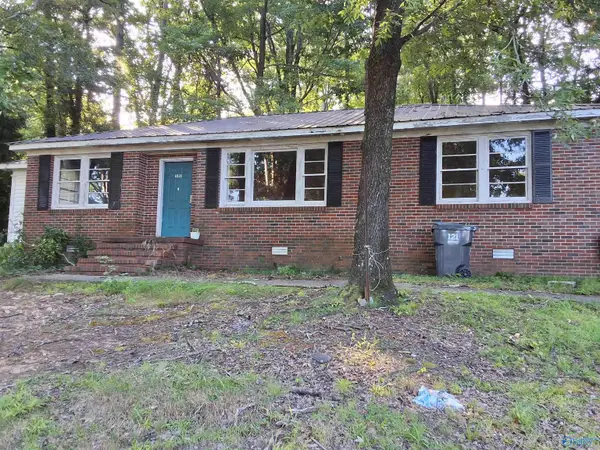 1021 Cynthia Crescent, Anniston, AL 36207