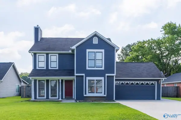 1412 Lake Crest Drive, Decatur, AL 35603