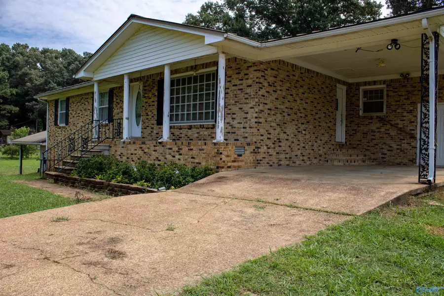 166 Montclair Road, Killen, AL 35645 - #3