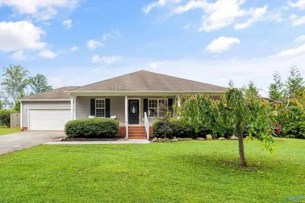 106 Belair Drive, Arab, AL 35016