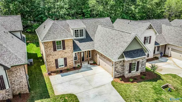 65 Turning Leaf Drive, Union Grove, AL 35175