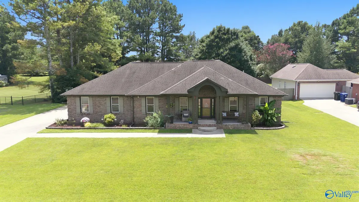 122 Waterbury Drive, Harvest, AL 35749 - #1