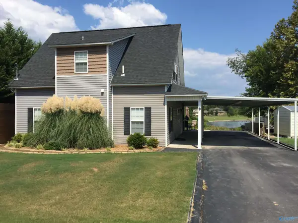 9 Breezeway Bay, Scottsboro, AL 35769