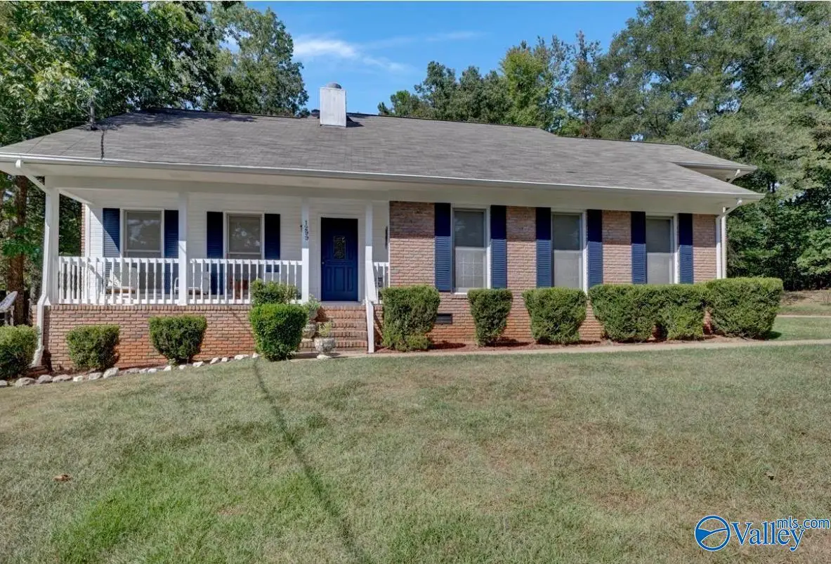 1299 Winter Pl, Anniston, AL 36207 - #1