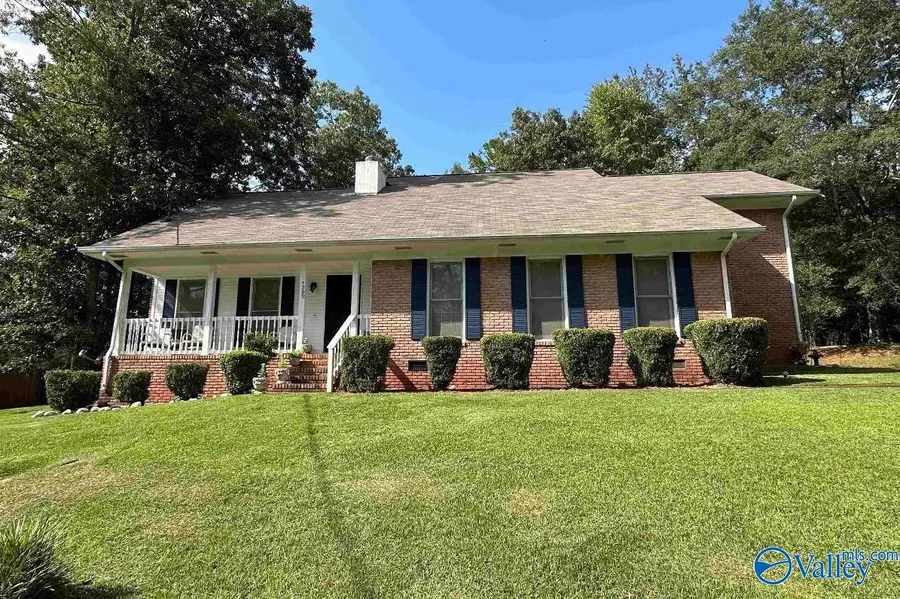 1299 Winter Pl, Anniston, AL 36207 - #2