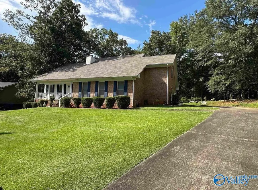 1299 Winter Pl, Anniston, AL 36207 - #3
