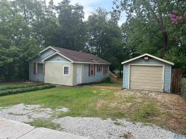 1513 Stevens Avenue, Huntsville, AL 35801