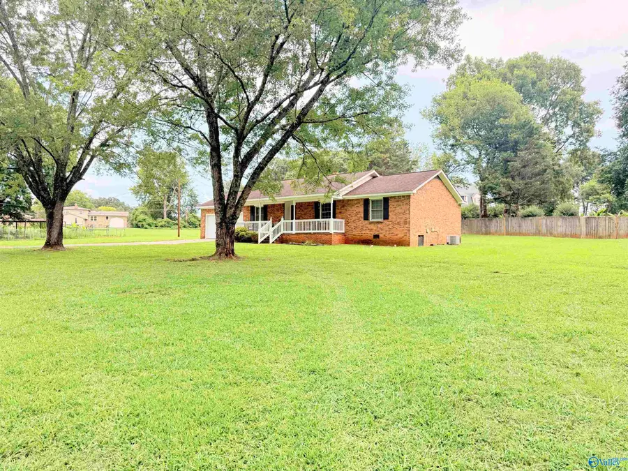 2010 Rosewood Drive Nw, Huntsville, AL 35810 - #3