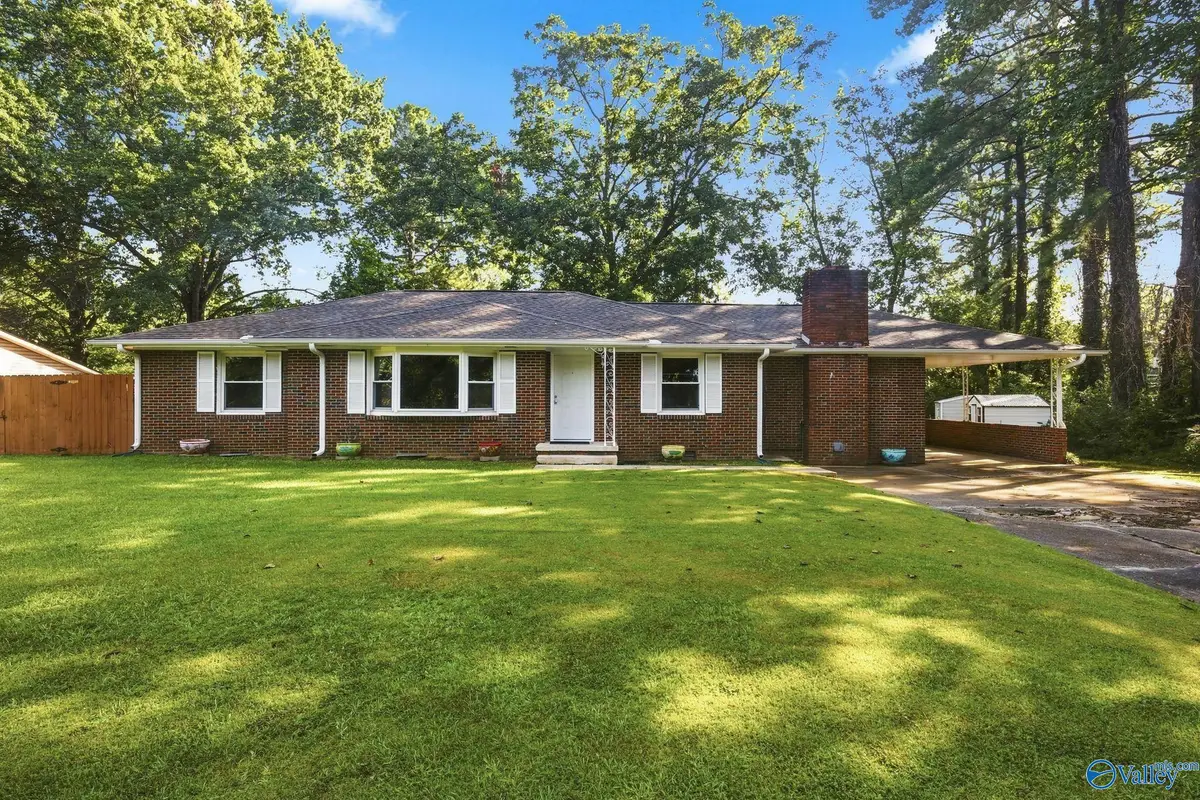 1704 Dianne Street Sw, Decatur, AL 35601 - #1