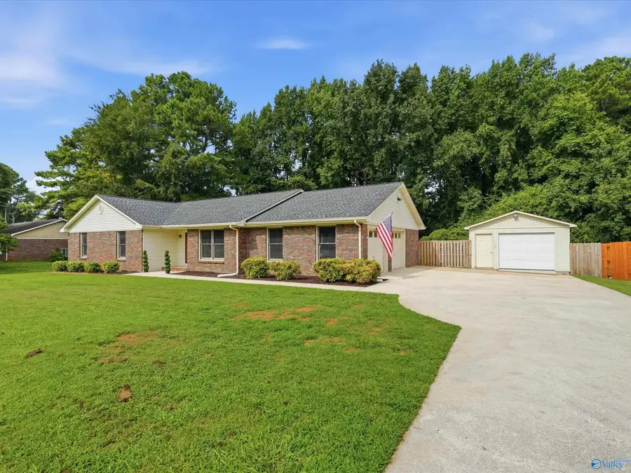 13419 Wendy Drive, Madison, AL 35757 - #3