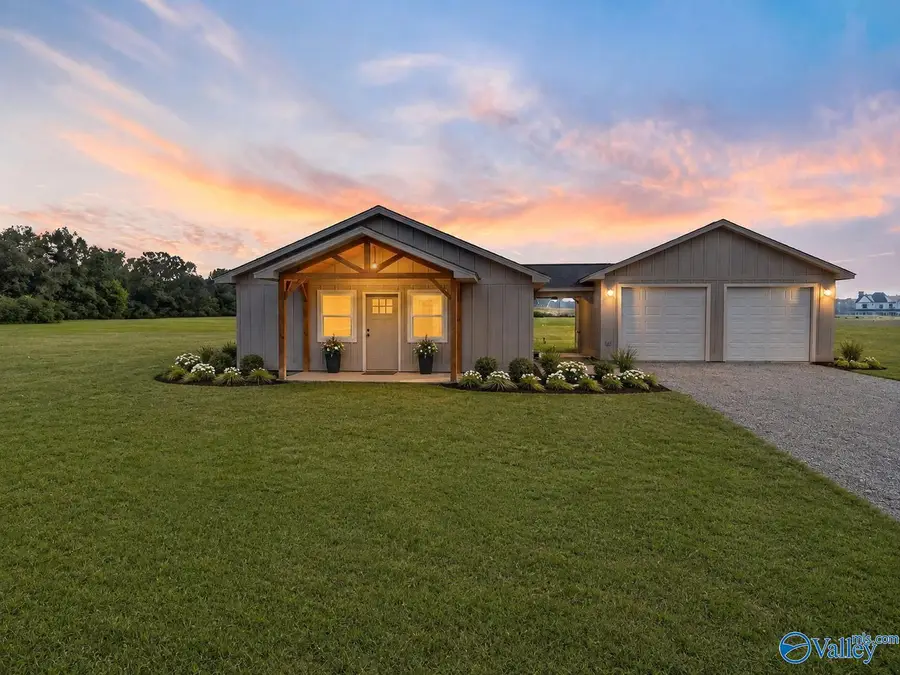 433 Section Ferry Road, Section, AL 35771 - #3