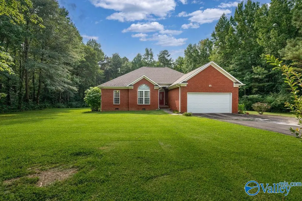 636 Smalley Drive Se, Arab, AL 35016 - #1