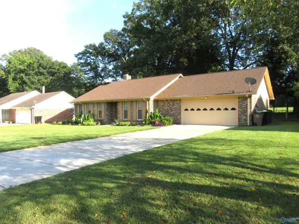 2303 Galahad Drive Sw, Decatur, AL 35603