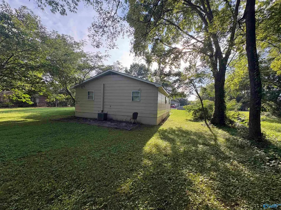 306 NW 12th Avenue, Decatur, AL 35601 - #2