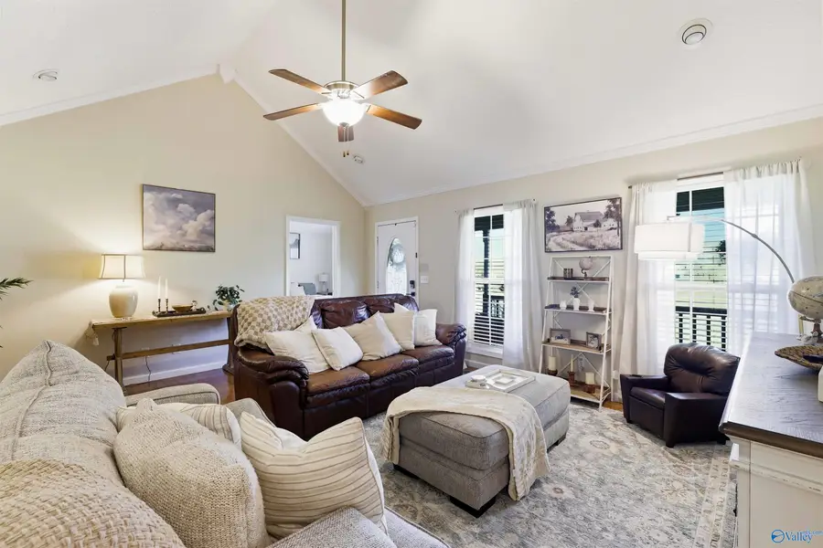 76 Gaines Circle, Sardis City, AL 35956 - #2