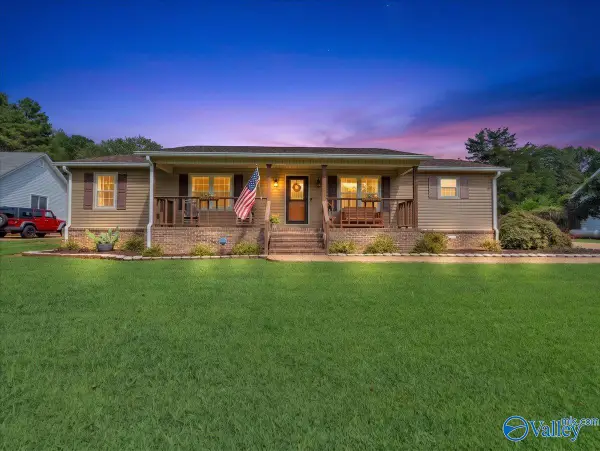 18692 Sulphur Creek Drive, Elkmont, AL 35620