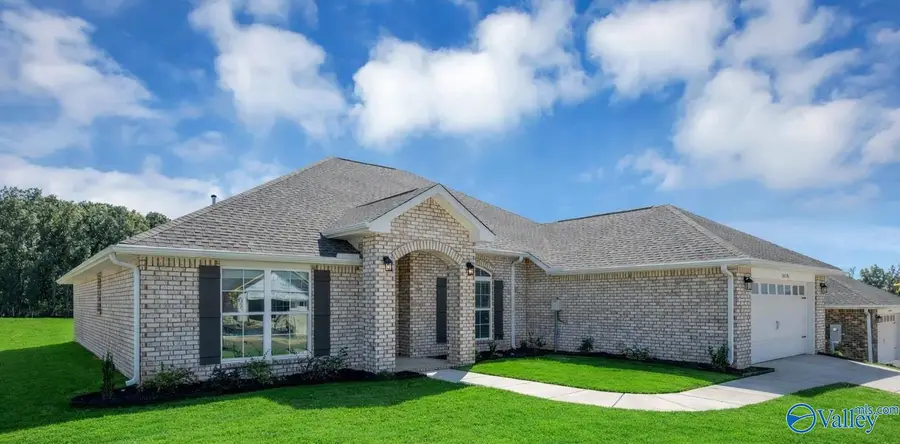326 Carnation Avenue, Meridianville, AL 35759 - #3