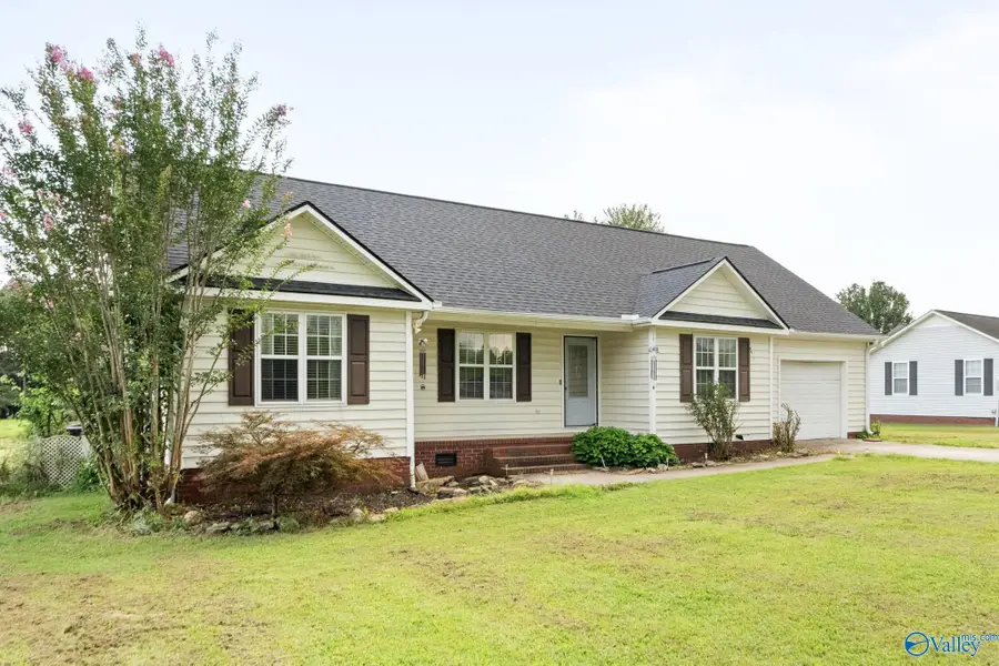 28806 Dorning Road, Toney, AL 35773 - #2