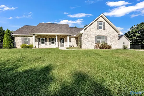 117 County Road 1418, Vinemont, AL 35179