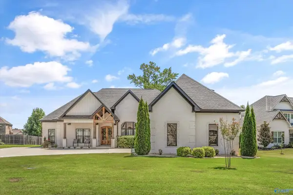 17120 Stella Street, Athens, AL 35613
