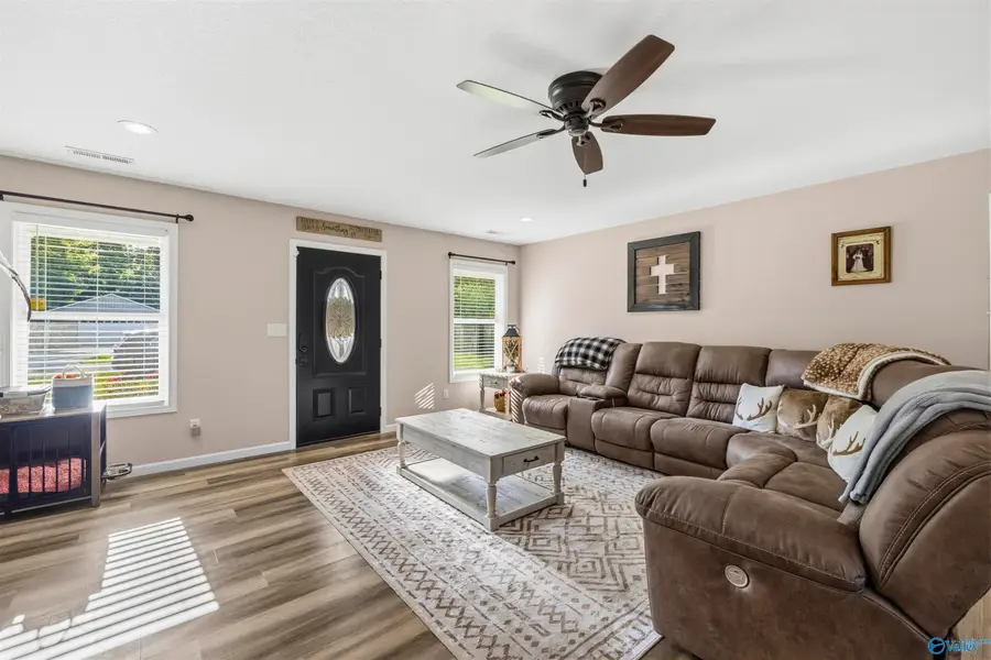 433 Fourth Ave, Rainsville, AL 35986 - #2