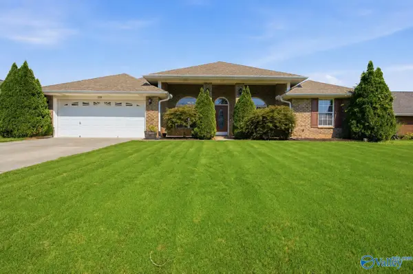 229 Brier Ridge Court, Madison, AL 35757