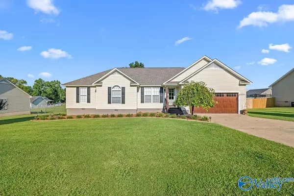 66 Rachel Lane, Hokes Bluff, AL 35903