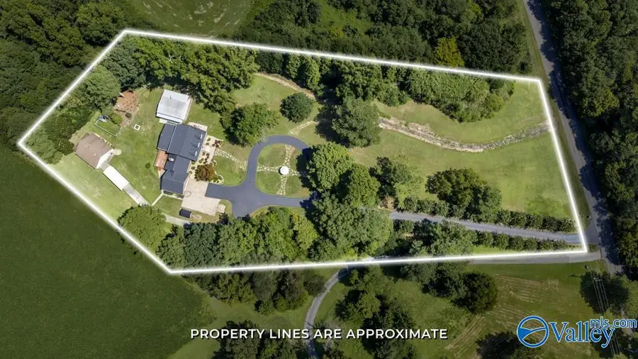 5848 Pleasant Grove Road, Albertville, AL 35950 - #2